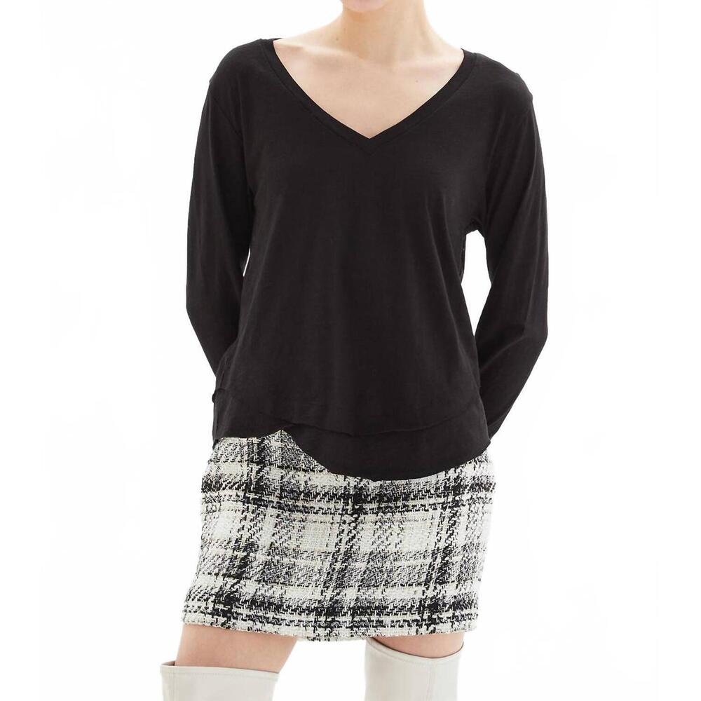 NEW CHRLDR ava v-neck long sleeve mock layer t-shirt in black